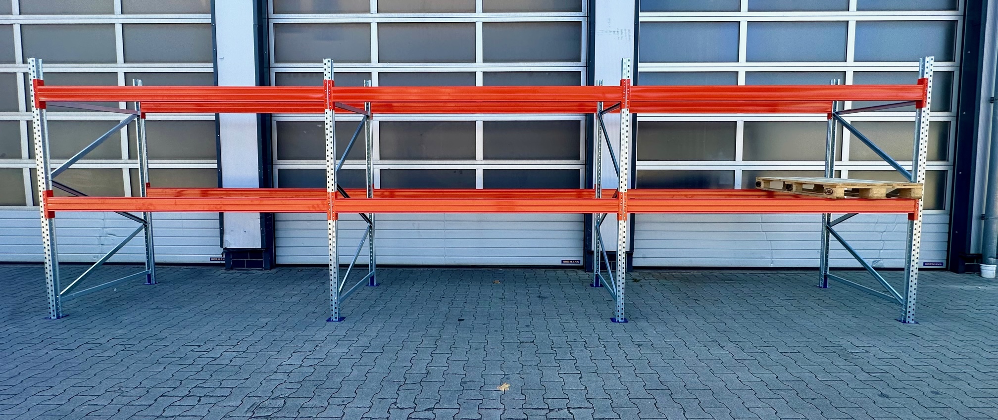 Palettenregal ca. 8,40 lfm - H: 250cm - Fachlast: 1800 kg