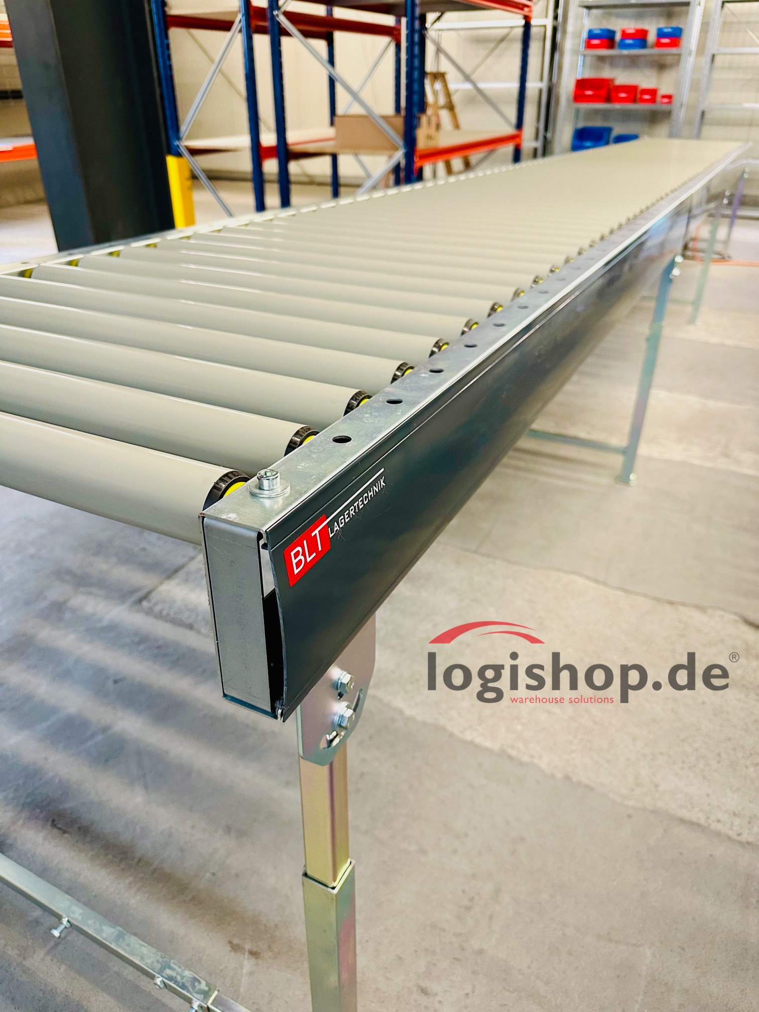 5,76 m Schwerkraft Rollenbahn NB 830mm mit KU - Rolle
