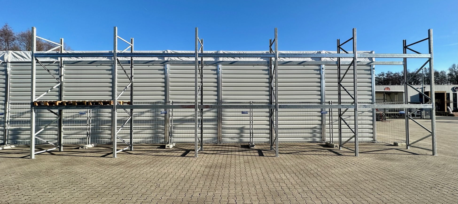 ca. 36,30 lfm Palettenregale verzinkt für Außenbereich - H: 450cm - Fachlast: 3000 kg