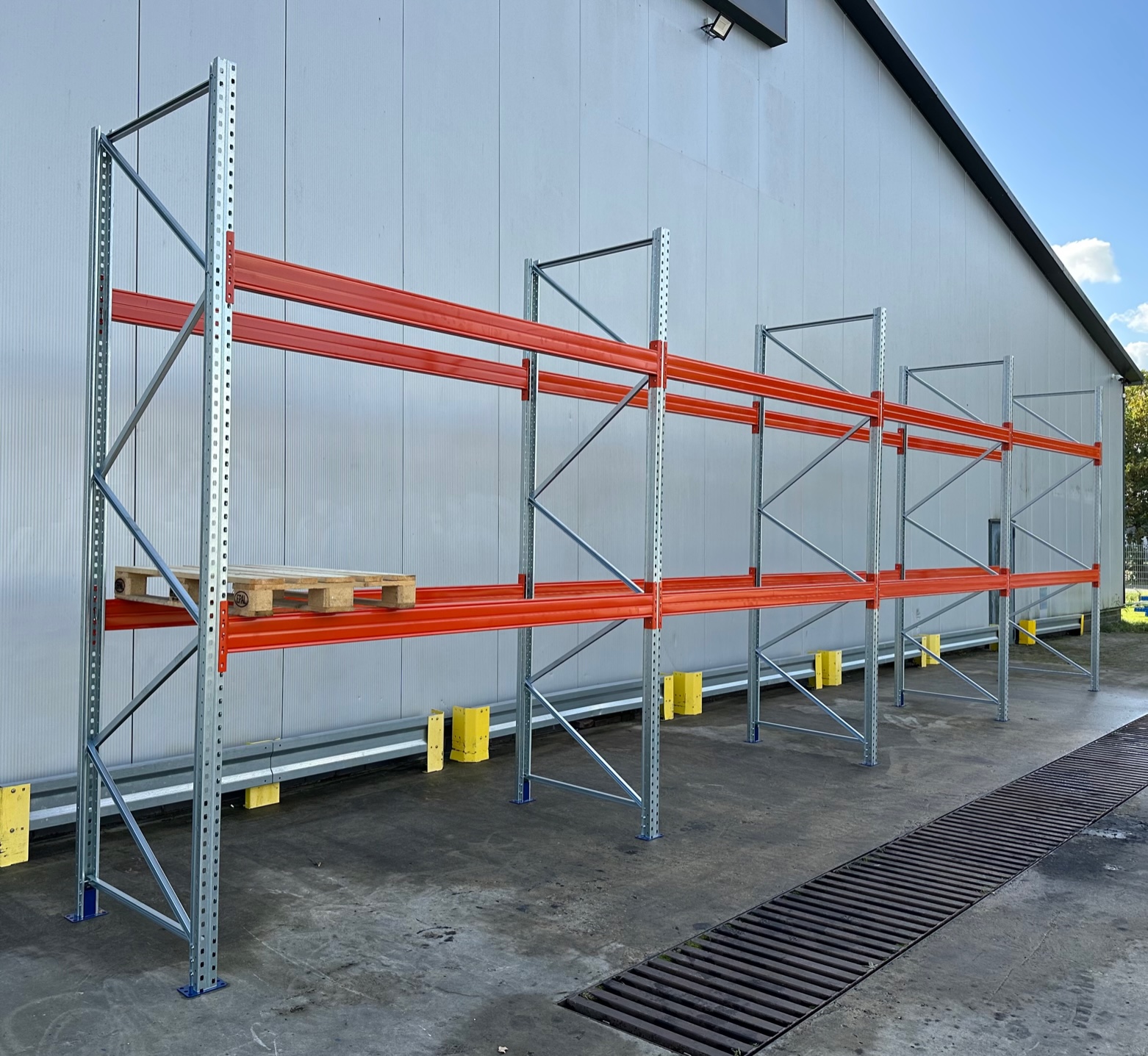 Palettenregal ca. 11,20 lfm - H: 350cm - Fachlast: 3000 kg