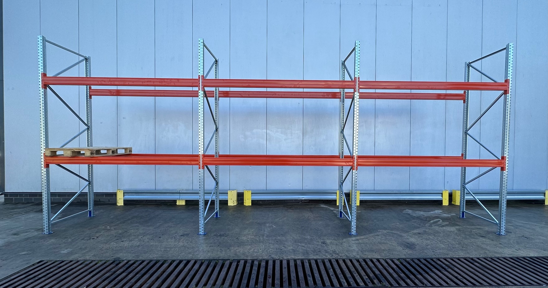 BLT Palettenregal – 8,40 lfm | 350 cm Höhe | 3000 kg Fachlast | Boden + 2 Ebenen