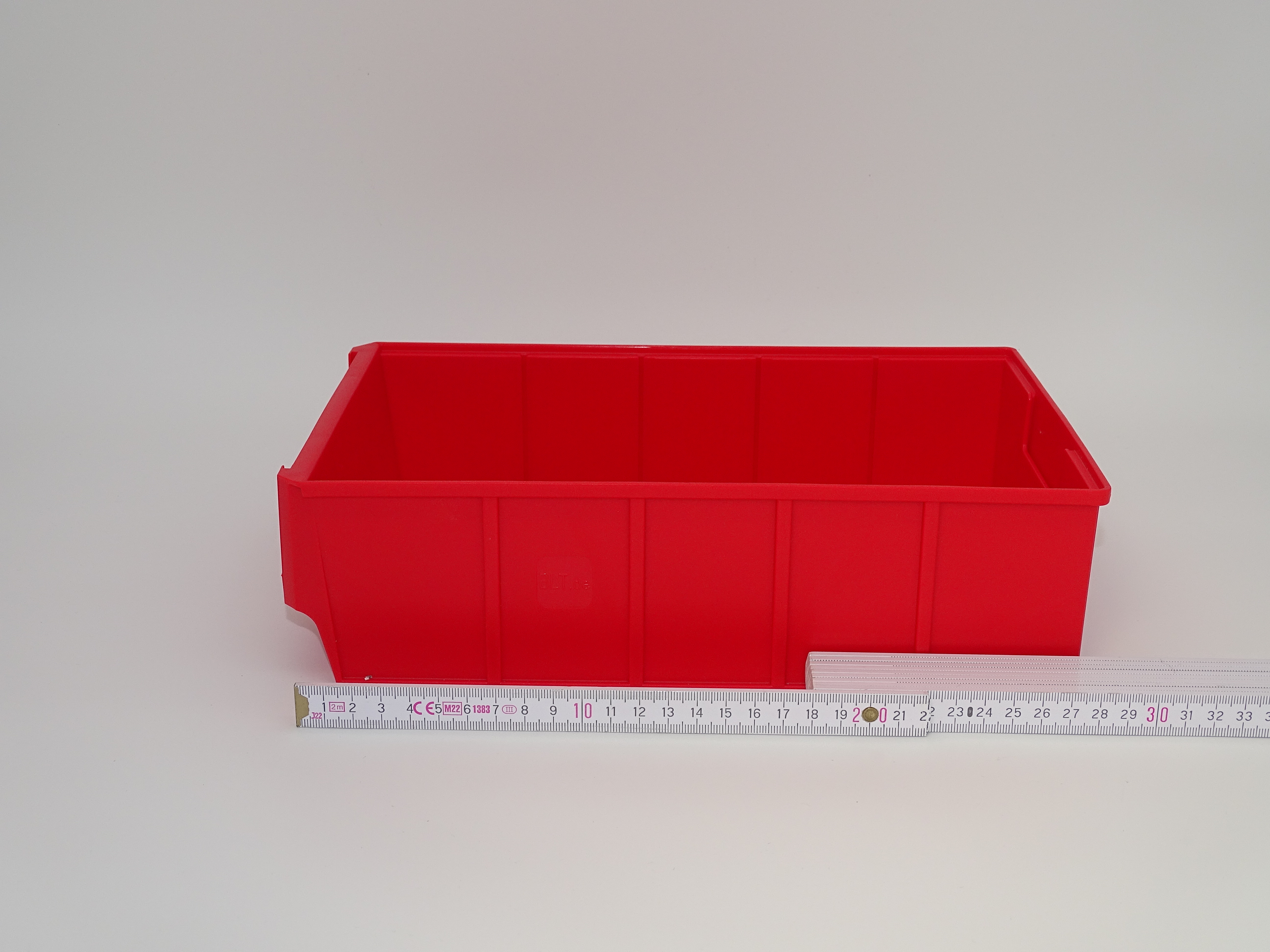 384 Stück Regalkästen Gr. 300B (300x183x81mm) frei Haus geliefert , rot