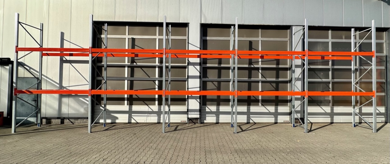 BLT Palettenregal – 36,30 lfm | 450 cm Höhe | 3000 kg Fachlast | Boden + 2 Ebenen