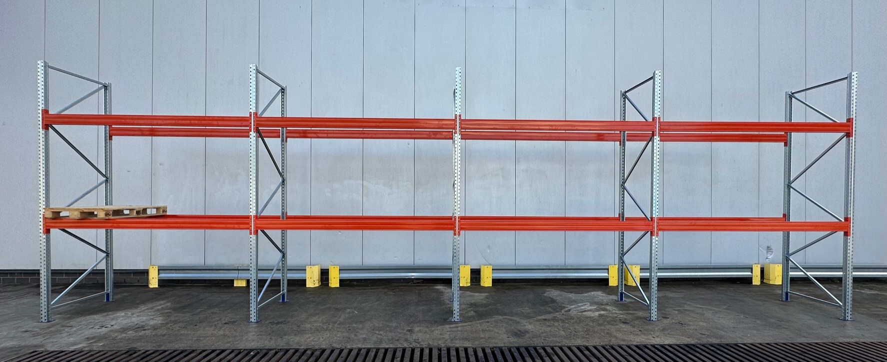 Palettenregal ca. 11,20 lfm - H: 350cm - Fachlast: 3000 kg