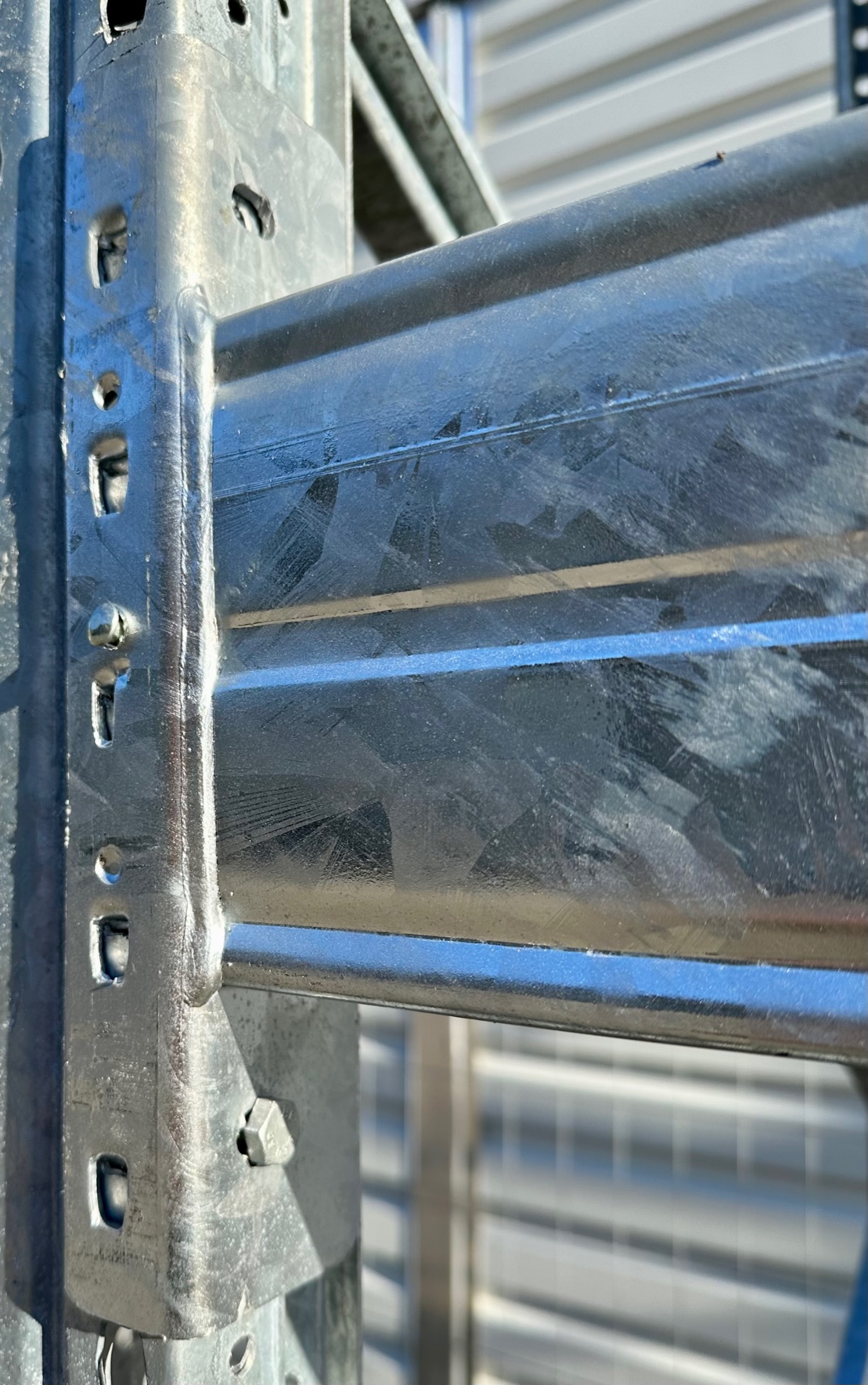 ca. 5,70 lfm Palettenregale verzinkt für Außenbereich - H: 450cm - Fachlast: 3000 kg