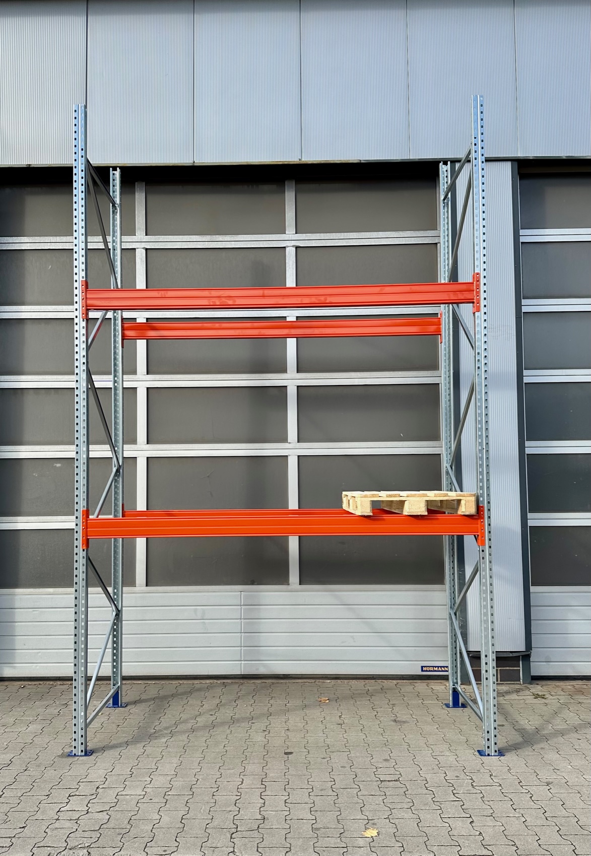 BLT Palettenregal Grundfeld – 2,90 lfm | 450 cm Höhe | 3000 kg Fachlast | Boden + 2 Ebenen